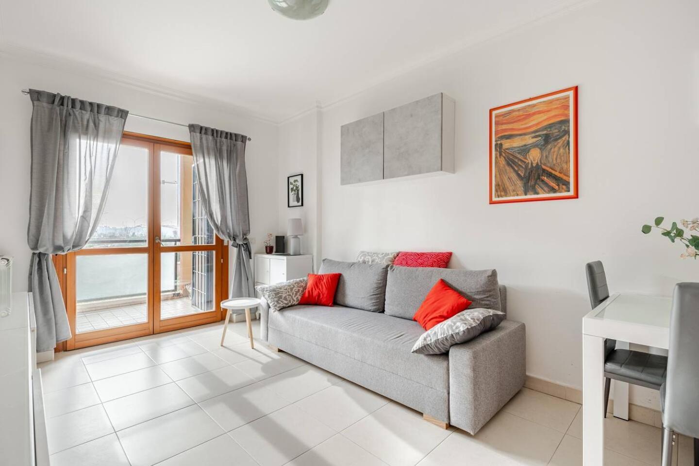 Apartment Laurentina House, Accogliente Bilocale A Sud Rom